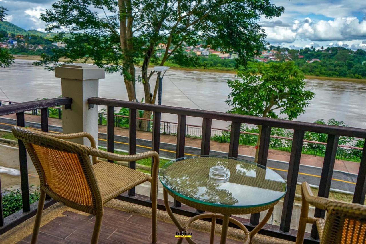 Chiangkhong Teak Garden Riverfront Onsen Hotel- Sha Extra Plus Chiang Khong Luaran gambar