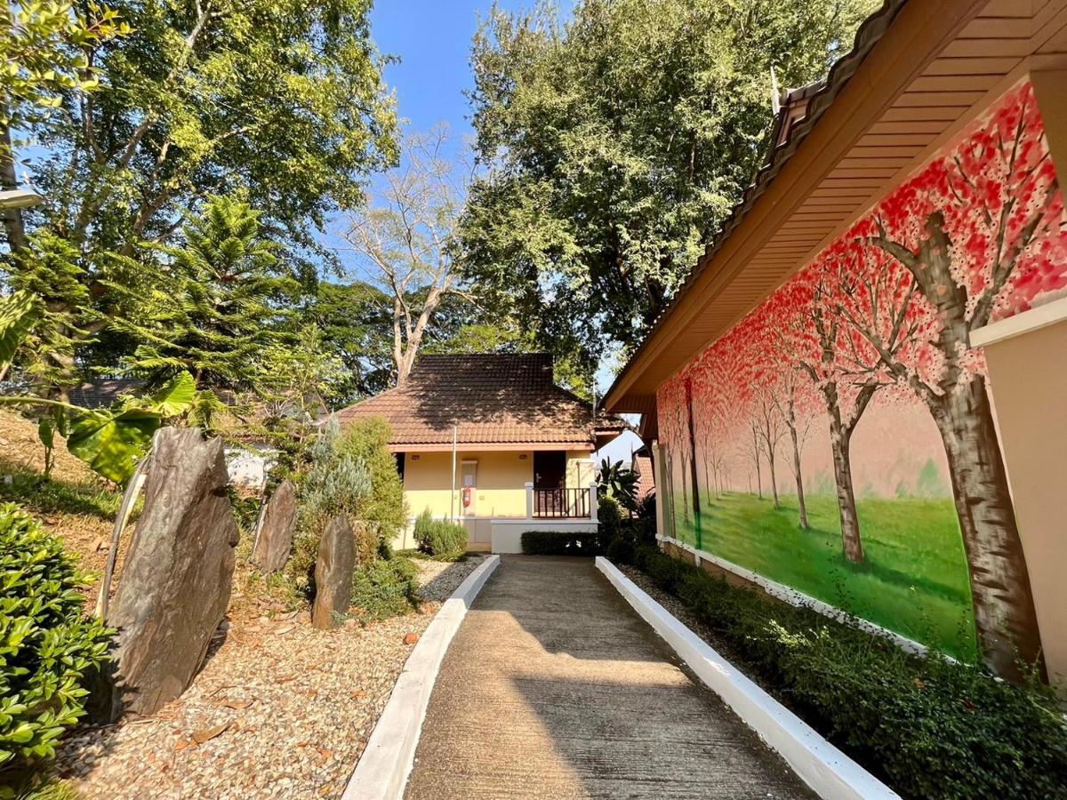 Chiangkhong Teak Garden Riverfront Onsen Hotel- Sha Extra Plus Chiang Khong Luaran gambar